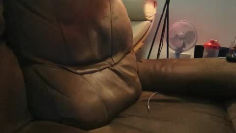 Snapshot of mjstratman2 chatting on 10.22.25 mjstratman2 online show from 10.22.25