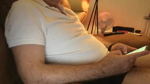 mjstratman2 online show from 11.18.25