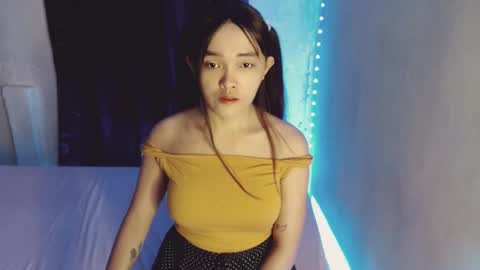 Snapshot of mlss_seductiveqiri23 chatting on 10.17.25 Princess jane online show from 10.17.25