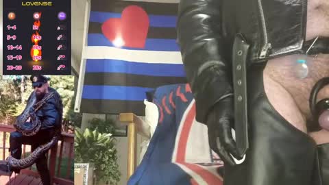 SMOKINsnakeEYEZ online show from 05.22.26