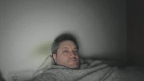 Snapshot of mmconi chatting on 01.18.25 mmconi online show from 01.18.25