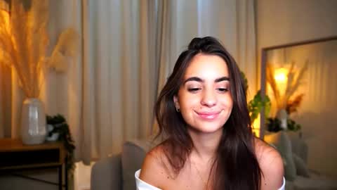 Snapshot of mmilkyway_ chatting on 09.11.25 milkyway online show from 09.11.25