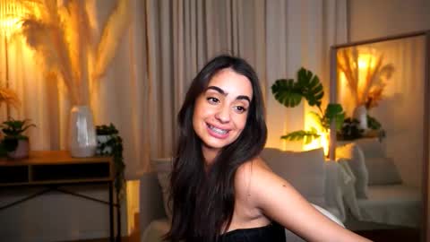 Snapshot of mmilkyway_ chatting on 10.31.25 milkyway online show from 10.31.25