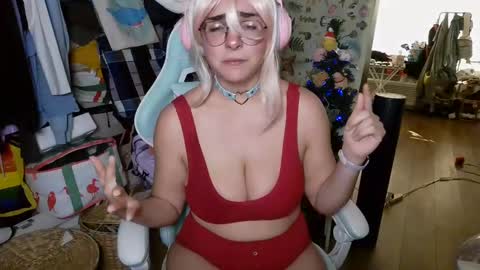 The Mochi Rainbow Variety Show online show from 12.30.24