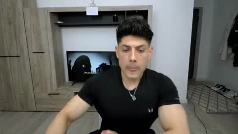 Snapshot of modelfitness91 chatting on 04.21.26 fitbody online show from 04.21.26