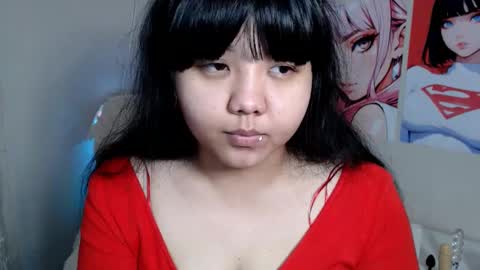 Molly online show from 02.02.25