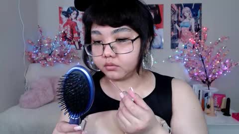 Snapshot of moertomlly chatting on 03.12.26 Molly online show from 03.12.26