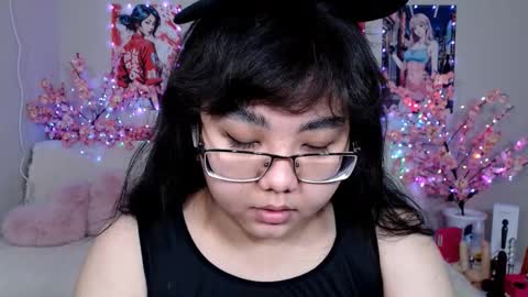 Snapshot of moertomlly chatting on 03.27.26 Molly online show from 03.27.26