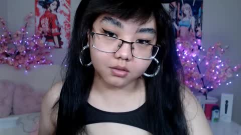 Snapshot of moertomlly chatting on 04.10.26 Molly online show from 04.10.26