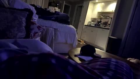 moethecheater7 online show from 09.29.25