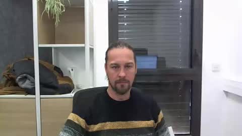 Julien online show from 12.17.24