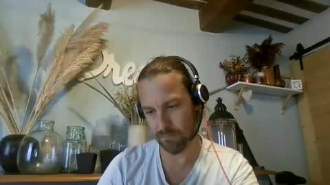 Julien online show from 09.17.25