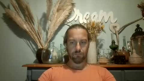 Julien online show from 09.19.25