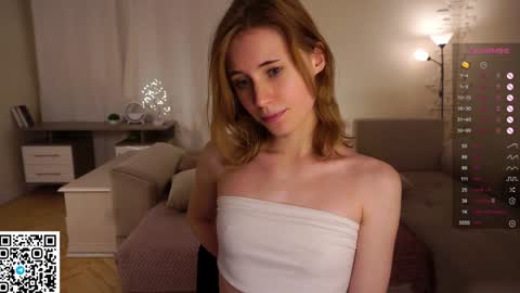 Snapshot of moiraalsbrook chatting on 01.31.25 Diana online show from 01.31.25