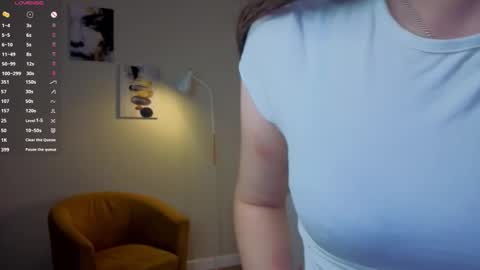 moirebaggs online show from 09.13.25