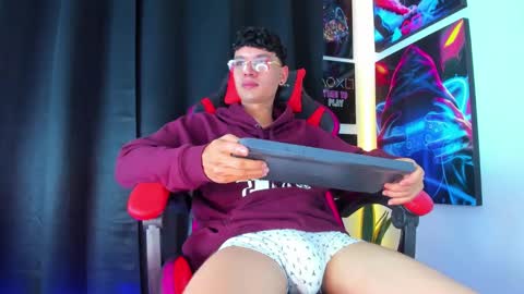 moises_23cm online show from 02.04.25