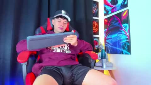 moises_23cm online show from 03.05.25