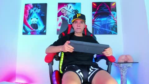 moises_23cm online show from 09.28.25