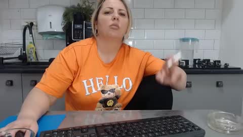 erika online show from 12.26.24