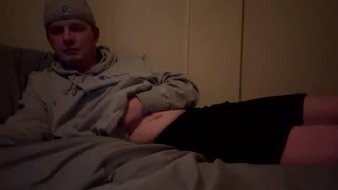 Snapshot of mojozz chatting on 02.12.25 LookinForFun online show from 02.12.25