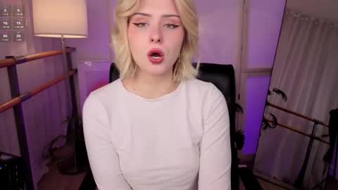 Molly online show from 02.20.26