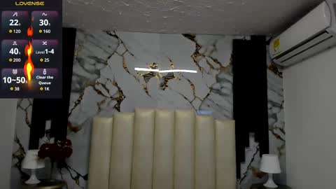 Snapshot of molliebue1 chatting on 09.24.25 Hey Guys  Im Mollie online show from 09.24.25