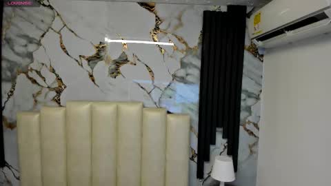 Snapshot of molliebue1 chatting on 09.29.25 Hey Guys  Im Mollie online show from 09.29.25