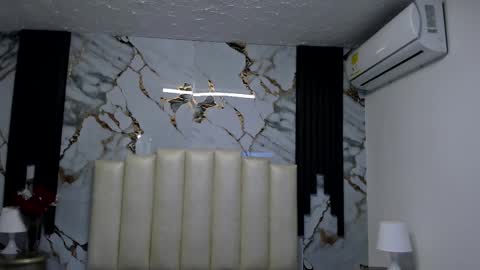 Hey Guys  Im Mollie online show from 11.20.25