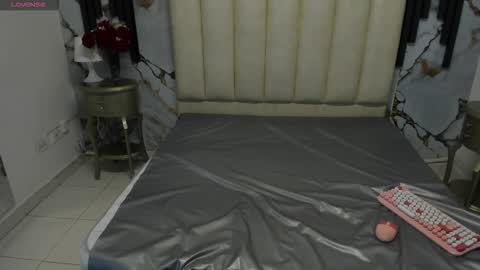 Hey Guys  Im Mollie online show from 03.12.26