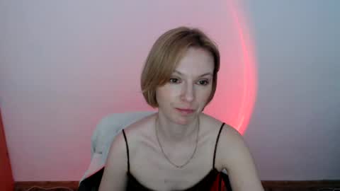 mollilove online show from 06.15.26