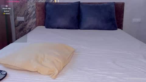 Molly online show from 02.02.26