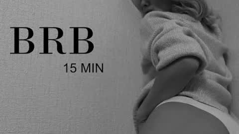 Snapshot of molly_beauti chatting on 02.18.26 Molly online show from 02.18.26