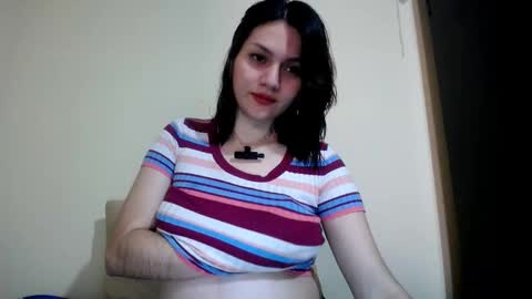 Molly online show from 10.06.25