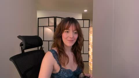   MOLLY   online show from 07.06.26