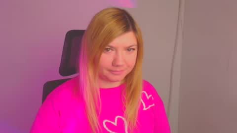 Molly online show from 01.14.25