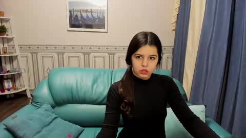 Molly Owens online show from 02.23.25