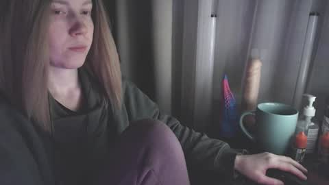 I have new photos come and see with love Molly online show from 01.20.25