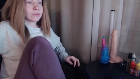 I have new photos come and see with love Molly online show from 03.06.25