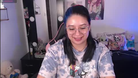 Snapshot of molly_shake chatting on 01.09.25 Molly online show from 01.09.25