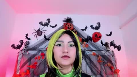 molly_sweetlove online show from 10.25.25