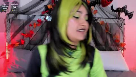 molly_sweetlove online show from 10.30.25