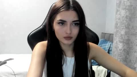 Molly online show from 11.30.25