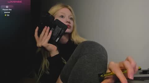 Snapshot of mollycodle chatting on 12.17.25 Goddess Katherine online show from 12.17.25