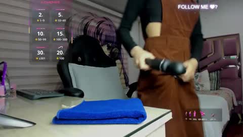 Molly  online show from 09.20.25