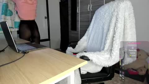 Molly  online show from 02.12.26