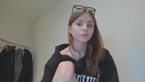 Taisha online show from 02.11.25