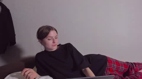 Taisha online show from 02.19.25