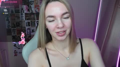 Molly online show from 10.28.25