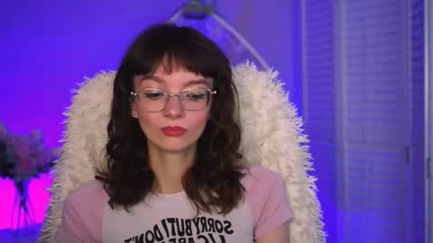 Snapshot of mollyjiggles chatting on 09.20.25 mollyjiggles online show from 09.20.25