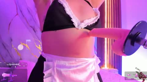 Snapshot of mollylewis18 chatting on 10.23.25 New girl Emily Valentina  Michelle online show from 10.23.25